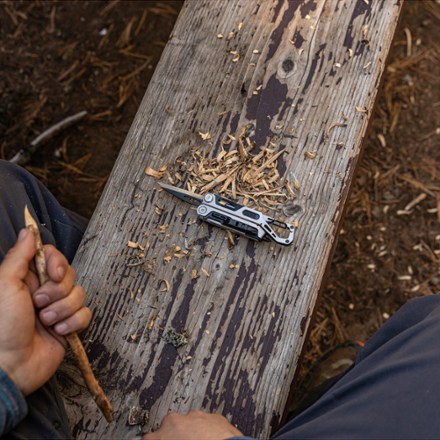 Location Image for Stakeout Drive Multi-Tool