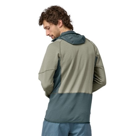 Patagonia R1 Pullover Hoodie - Men's 2