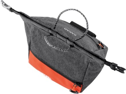 Petzl Sakab Chalk Bucket 2