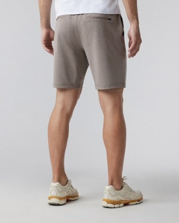 Vuori Sunday Performance 8" Shorts - Men's 2