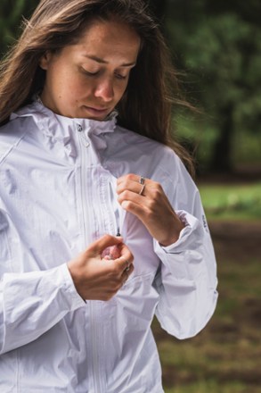 Location Image for Bonatti Waterproof Jacket - Women's