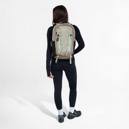 Sherpani Quest 20 L Pack 7