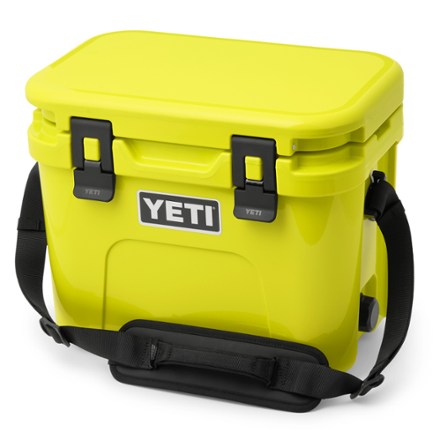 YETI Roadie 15 Cooler 0