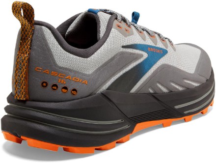 brooks cascadia 5