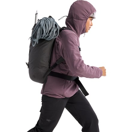 Arc'teryx Proton Insulated Hoody - Women's 5