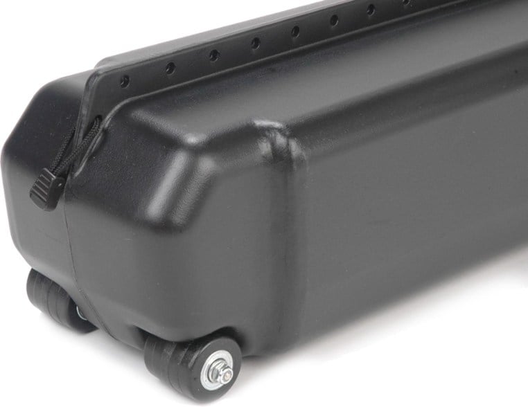 Detail of wheels (Black)