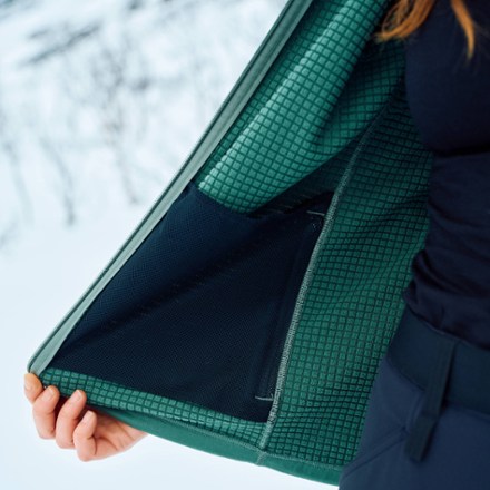 Location Image for Abisko Grid Fleece Hoodie - Women's