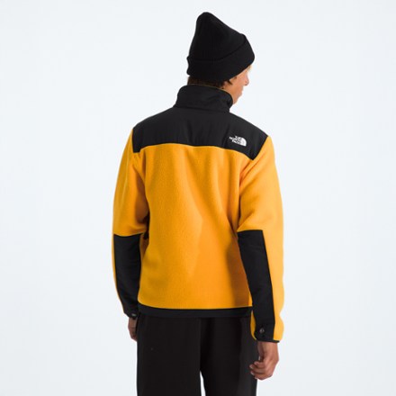 The North Face Retro Denali Jacket - Men's 2
