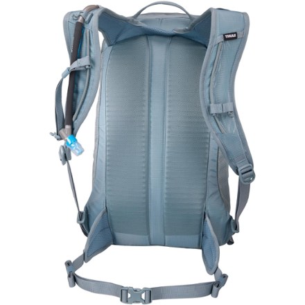 Thule AllTrail 22 L Hydration Pack 2