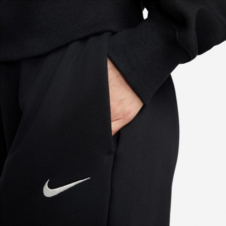 Nike Phoenix Fleece Oversize Half-Zip Crop Sweatshirt - Women's 8