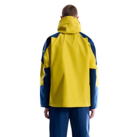 Berghaus Kara-Su 7000 GTX Jacket 2