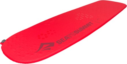 Sea to Summit Ultralight Self-Inflating Sleeping Pad - Women's 1