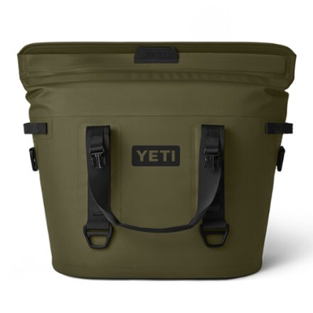 YETI Hopper M30 Soft Cooler 2