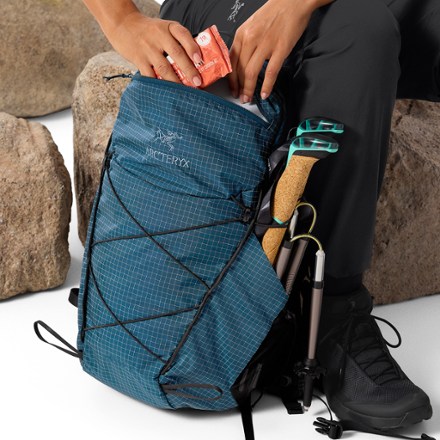 Arc'teryx Aerios 18 Pack | REI Co-op