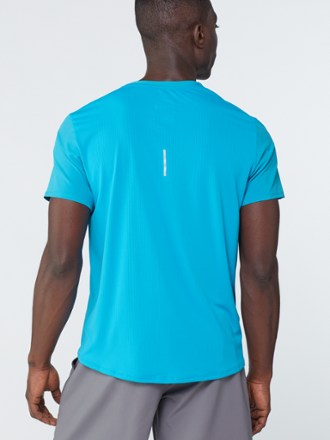 The North Face True Run Shirt - Men's 2