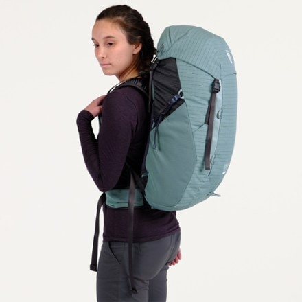 NEMO Resolve 35 L Endless Promise Technical Active Pack - Women's 9