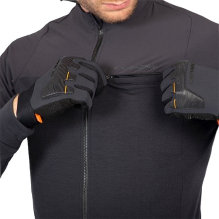 Endura GV500 Merino-Blend Long-Sleeve Bike Jersey - Men's 7