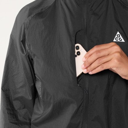 Nike ACG UV Aireez Jacket - Women's 8