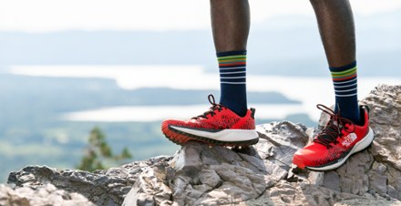 Darn Tough Stride Micro Crew Ultralightweight Socks - Men's 4