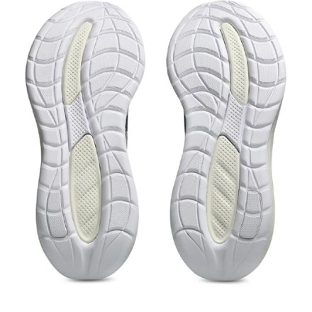 ASICS GEL-Cumulus 28 Road-Running Shoes - Men's 4