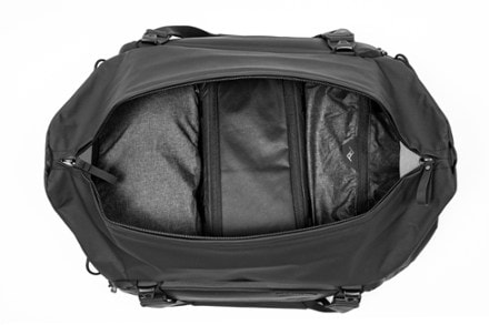 Peak Design Travel Duffel - 35 L 4