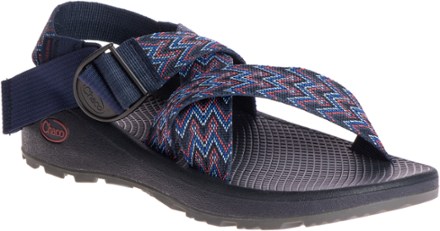 Rei chaco deals z cloud
