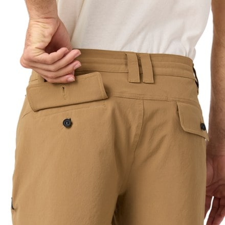 O'Neill TRVLR Enduro 19" Hybrid Shorts - Men's 6