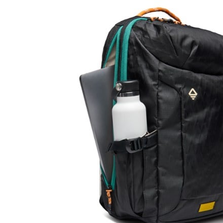Nomadix 25 L DayTripper Pack 4