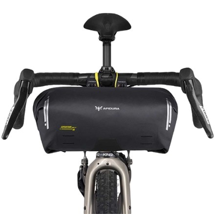 Apidura Expedition Handlebar Pack 5