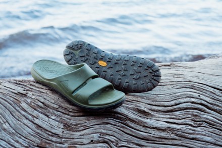 Danner Shelter Cove Slides - Men display picture 1