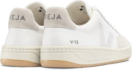 VEJA V-12 B-Mesh Shoes - Men's 2
