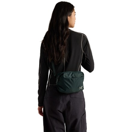 Arc'teryx Heliad Crossbody Bag 1