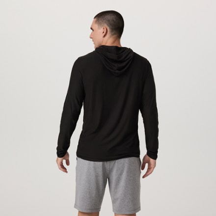 Vuori Strato Tech Hoodie - Men's 2