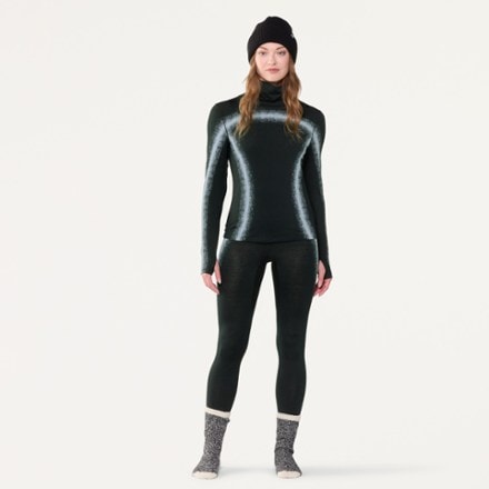 SENIQ Warmup Merino Turtleneck Base Layer Top - Women's 5