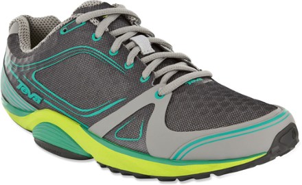 teva running shoes