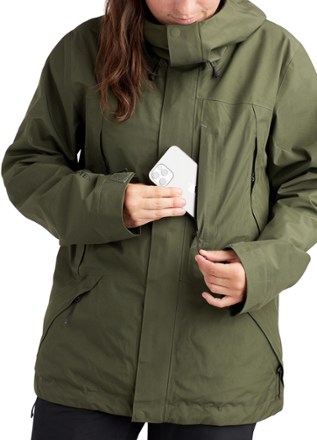 DAKINE Barrier GORE-TEX 2L Jacket - Women's 6