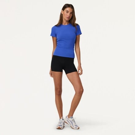 Vuori Pose Fitted Long T-Shirt - Women's 6
