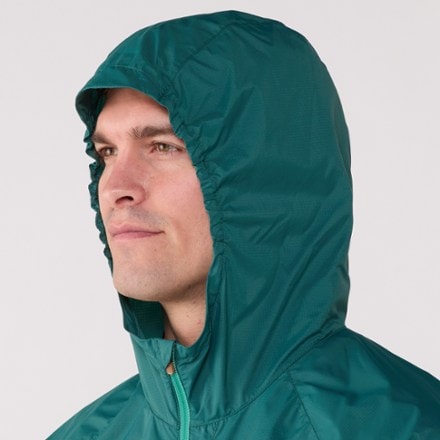 Stio Second Light Wind Shell - Men's 4