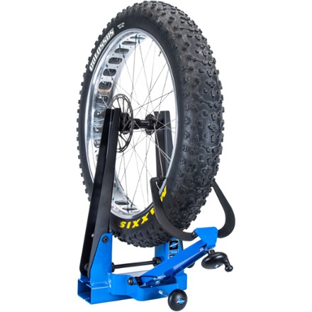 Park Tool TS-4.3 Professional Wheel Truing Stand 5