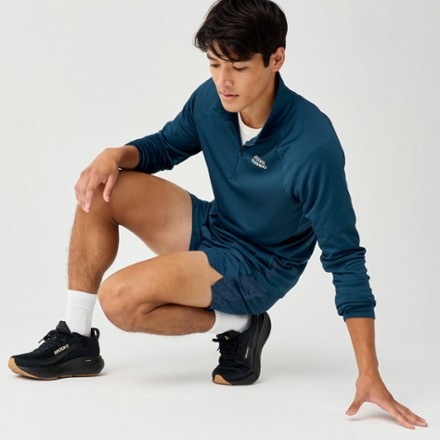 Brooks Dash Reflective Shorts 6" - Men's 4