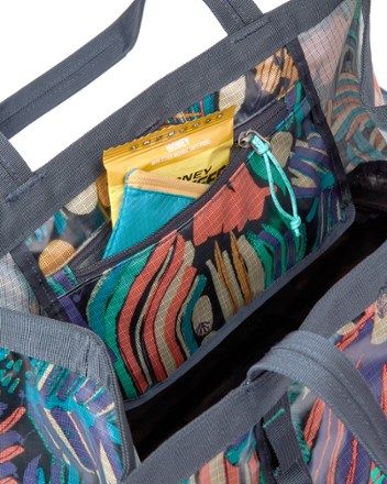 Patagonia Black Hole Tote - 25L 4
