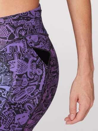 Janji Pace 7" Shorts - Women's 5