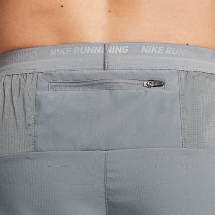 Nike Stride 7" Shorts - Men's 5