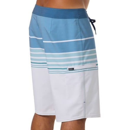 O'Neill Hyperfreak Heat Stripe 20" Board Shorts - Men's 3