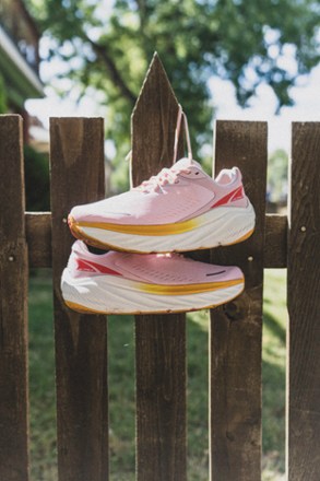 Location Image for VIA Olympus 2 Road-Running Shoes - Women's