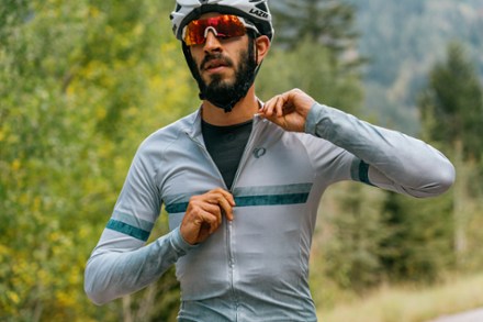 PEARL iZUMi Attack Long-Sleeve Cycling Jersey - Men's 9