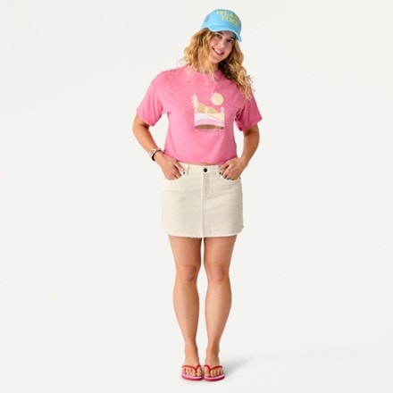 Carve Designs Parker Graphic T-Shirt - Women's 2