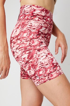 Fourlaps Arc Shorts - Women's 6