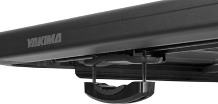 Yakima LockNLoad Crossbar Clamps 1