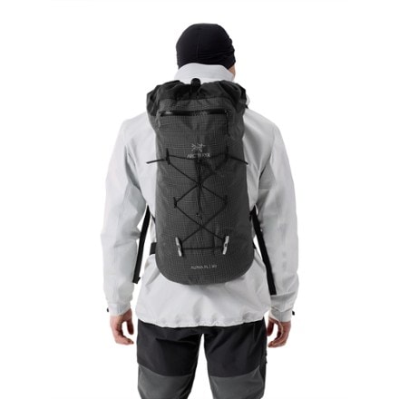 Arc'teryx Alpha FL 30 Pack 4